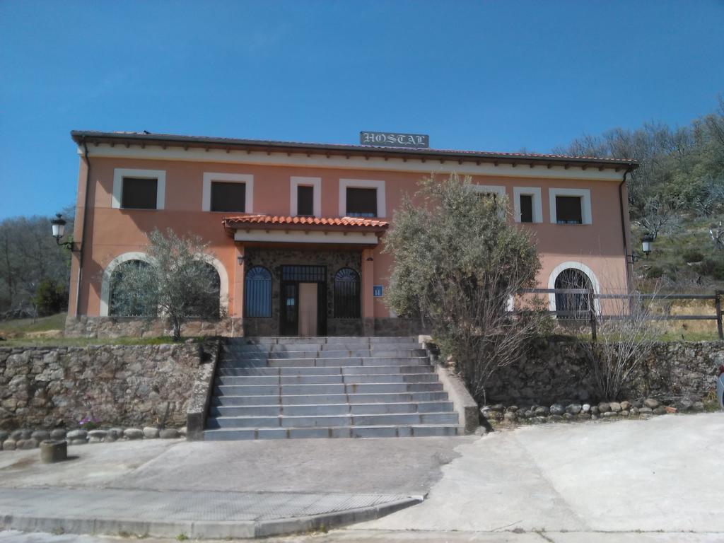 Hostal Miraflor De Las Cadenas Cuacos De Yuste Exterior foto